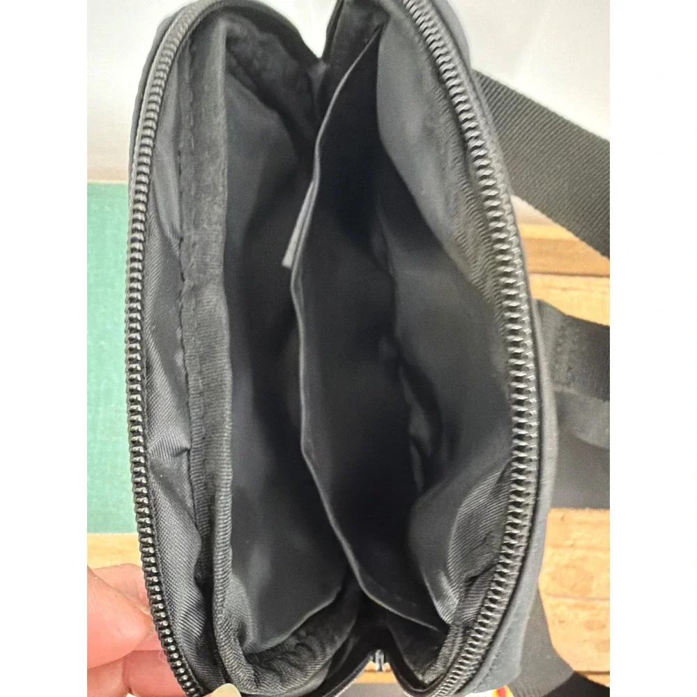Gap Belt Bag Black Adjustable Strap Waist Pack Fanny Pack NWT 595190-01-1